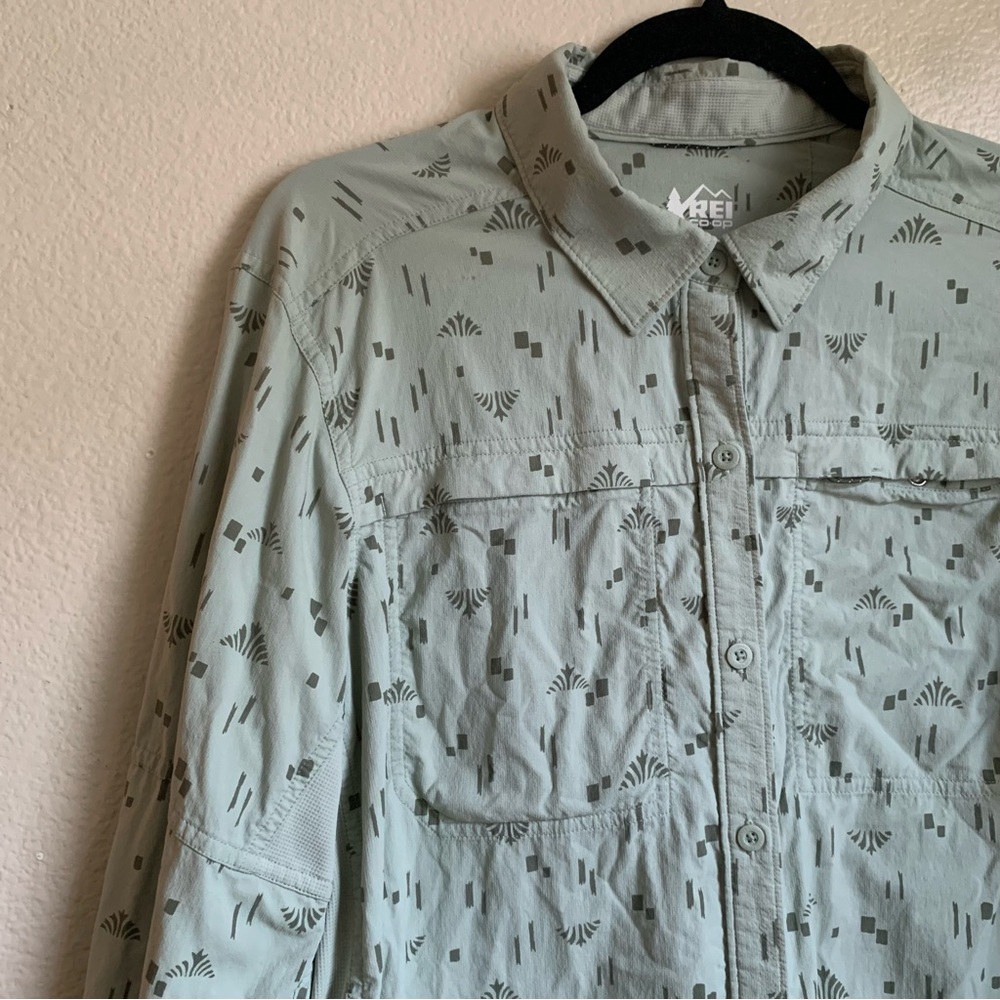 REI Co-Op Shirt Womens L Green Nylon Vented UPF Hiking Fishing Camping Outdoors